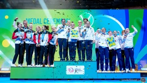 podium wag q  dsc9427 copia simone ferraro ph